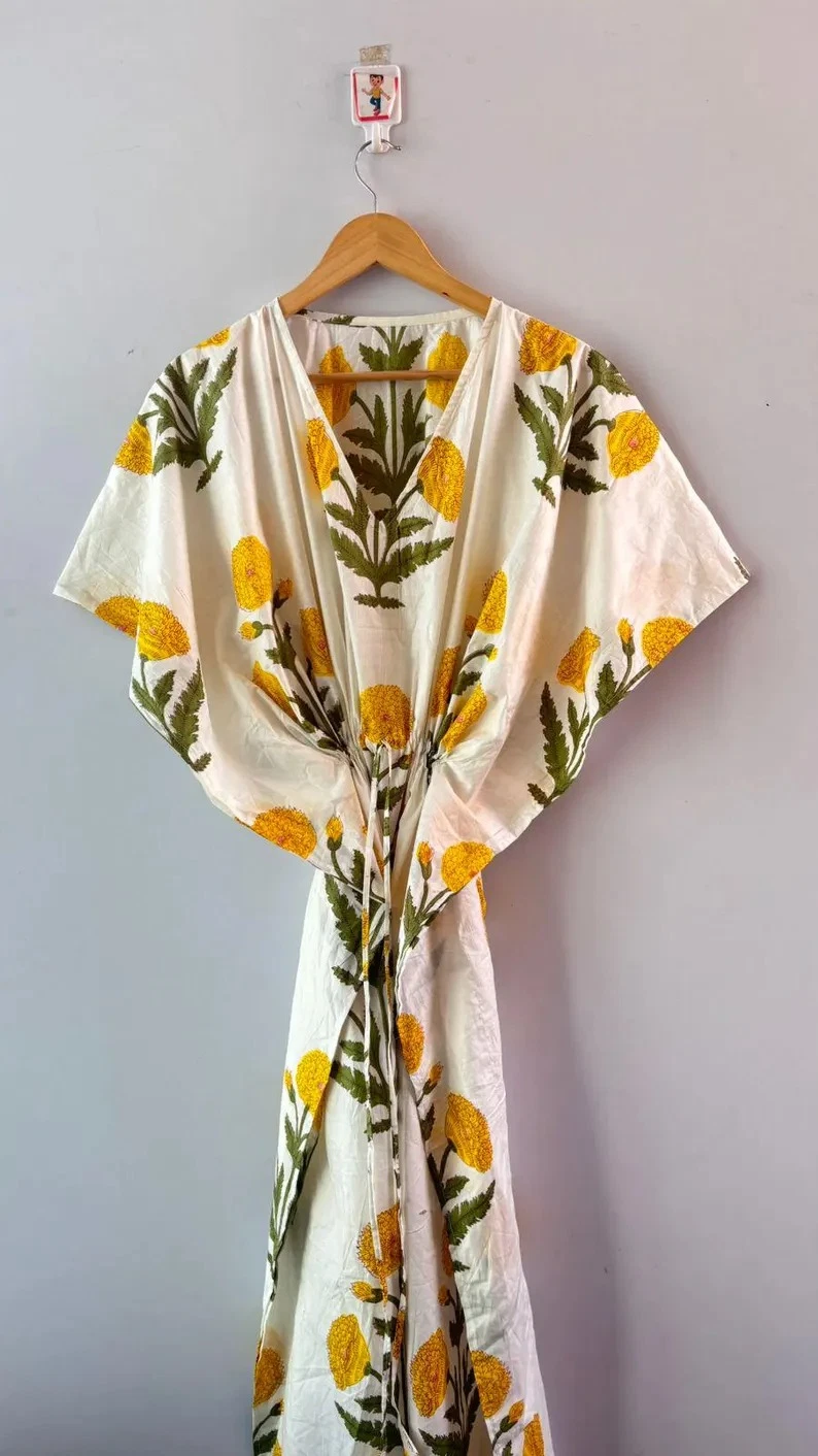 Indian Yellow Floral Handmade Cotton Kaftan Maxi Dress Women's Clothing Gown US
Opens in a new windo