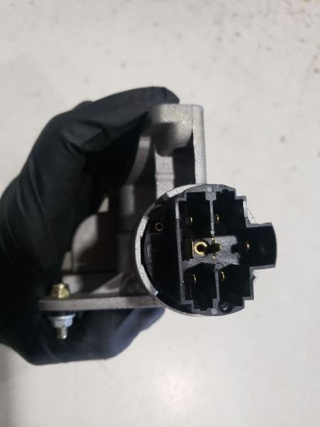 2007 M139 Maserati Quattroporte GTS Ignition Switch With Key Fob 010194 OEM