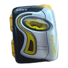 Sony Sports Walkman WMFS11 Cassette Player FM/AM Mega Bass Works Great Vintage 