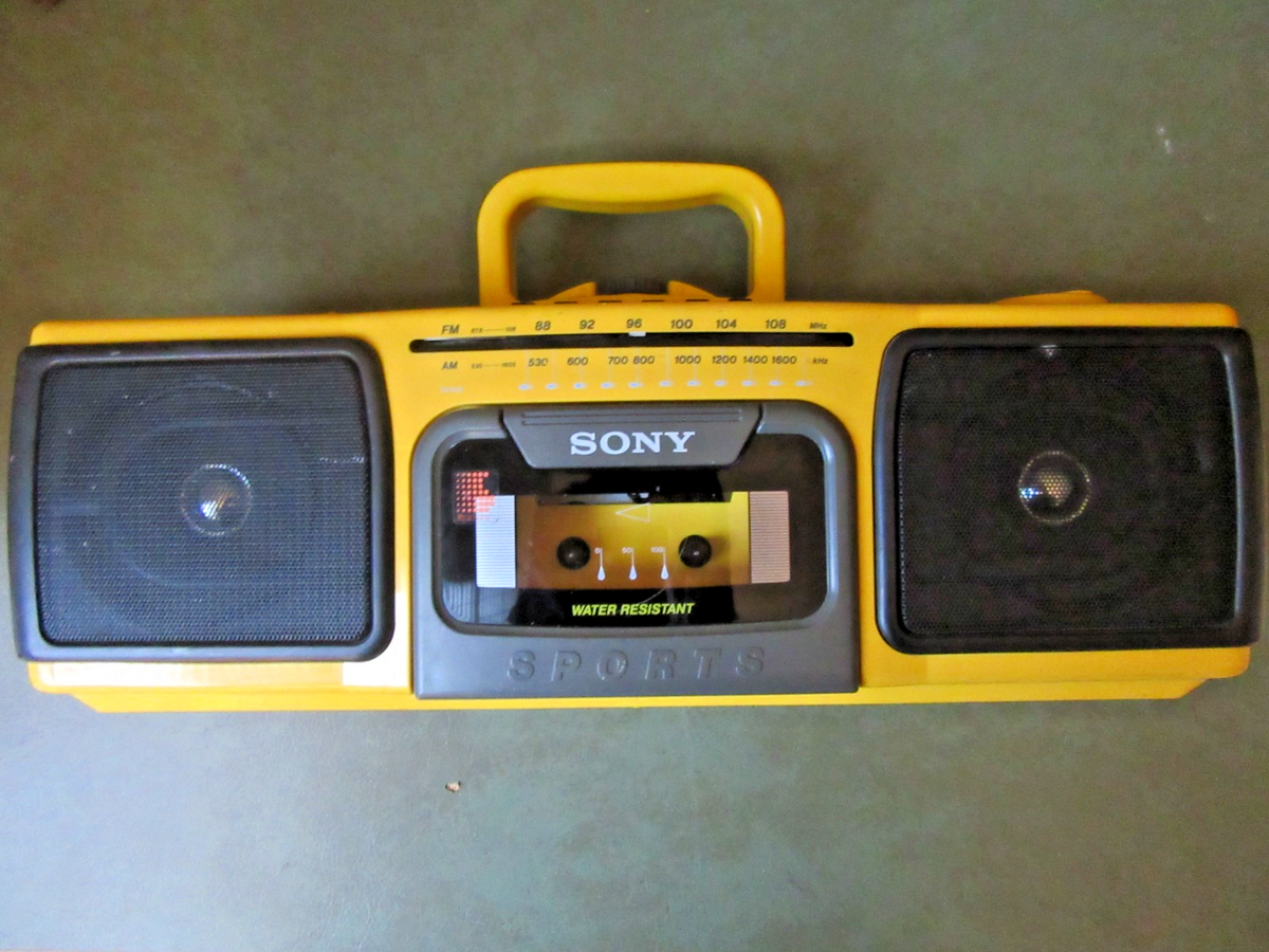 Vintage Sony Cfs-930 Cfs-920 Sports Stereo Radio Cassette Recorder