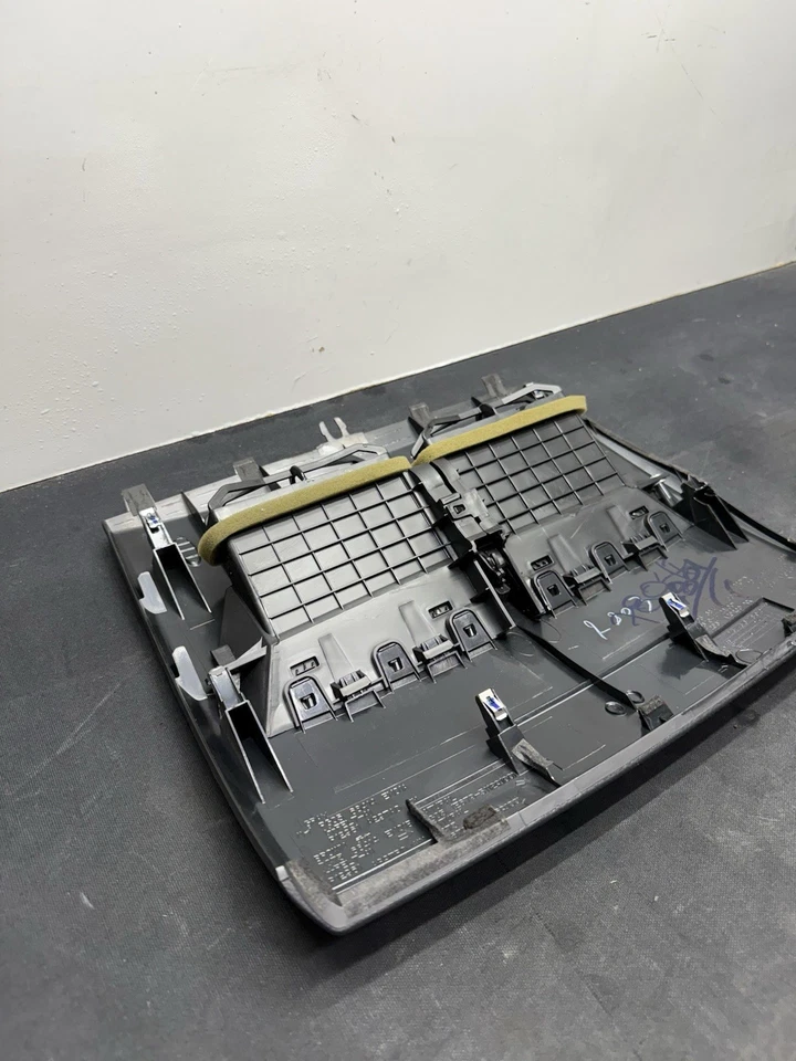 2007-2012 Nissan Versa Upper Center Dash Cover Trim Bezel Vents BLACK OEM - Image 4 of 4