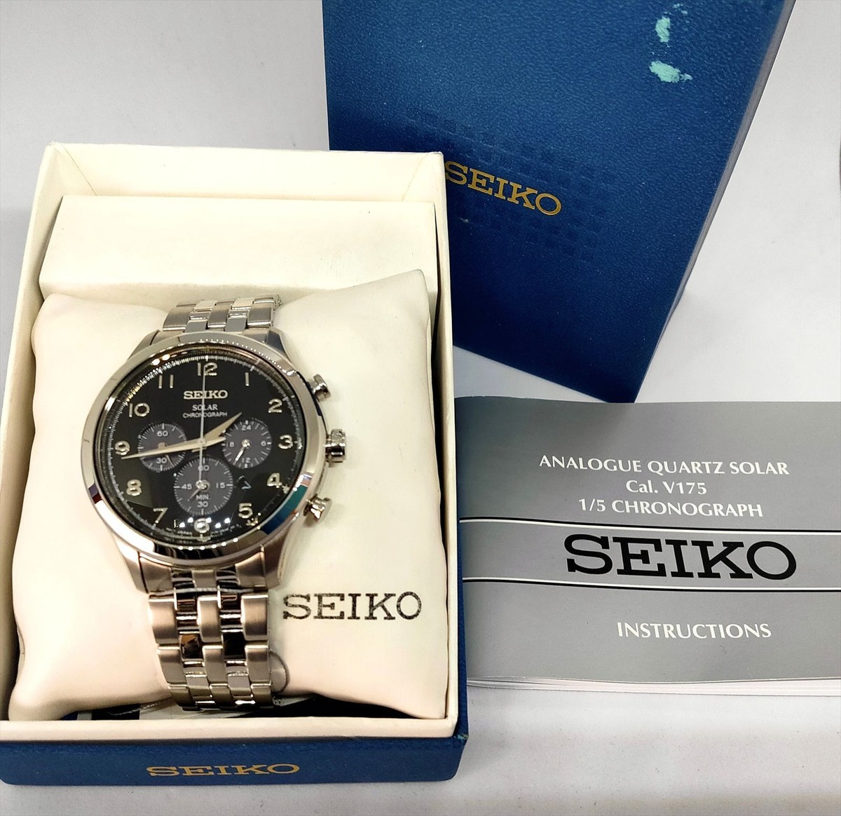 Seiko V175-0DX0 Chronograph Stainless Steel Date Box Solar