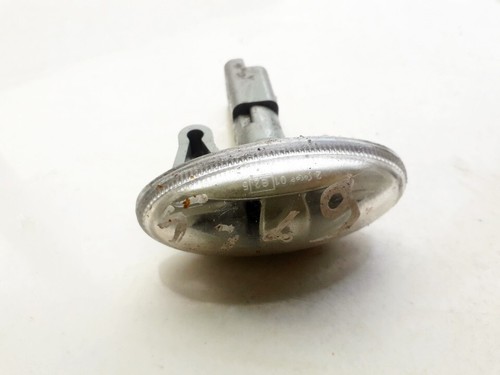 Peugeot 607 2002 Clear Side Repeaters Right 9680057480, Genuine #837131-71