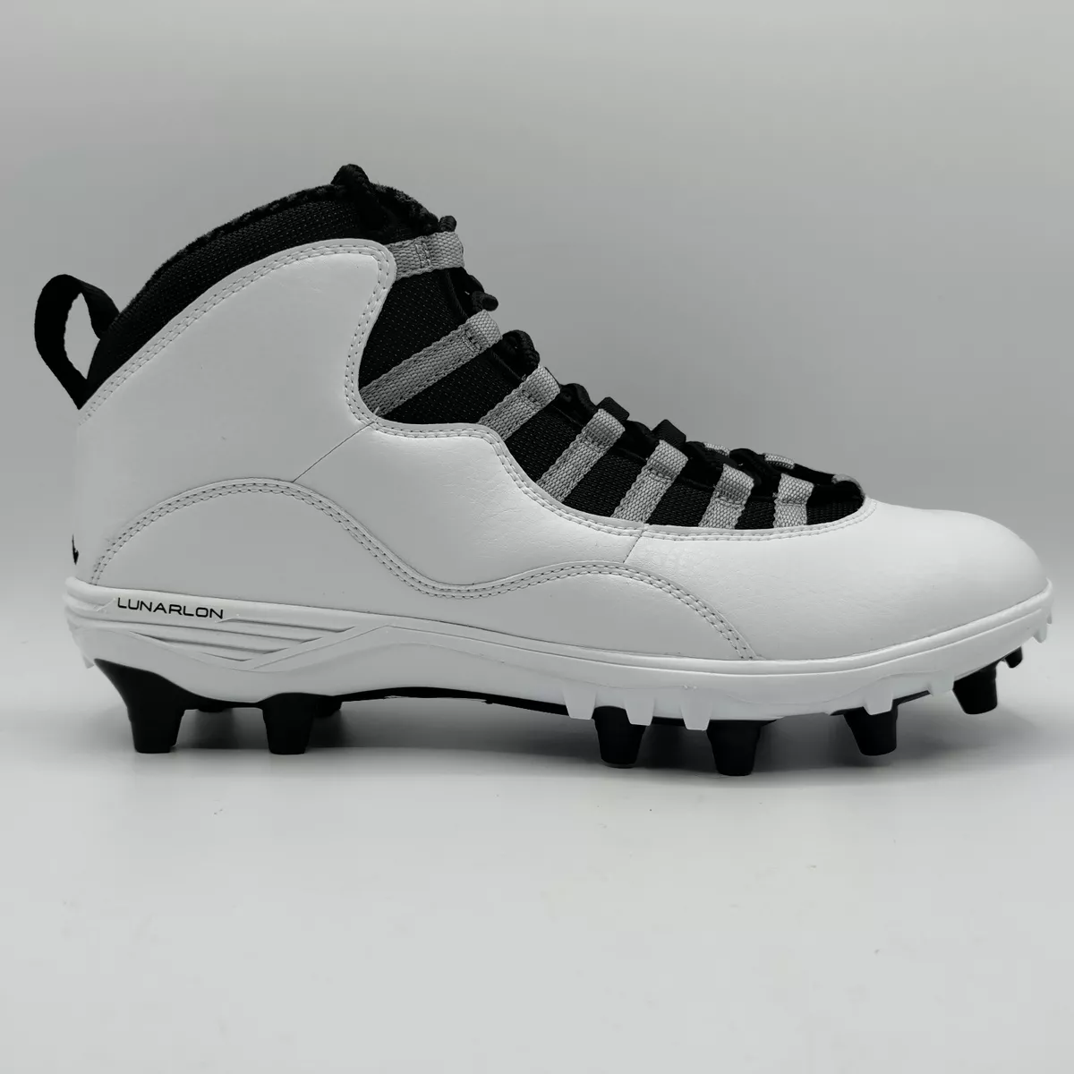 Nike football cleats store size 10