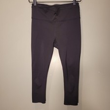 Athleta Accelerate Capri 7/8 Length Cropped Leggings, Women's Size S, Black