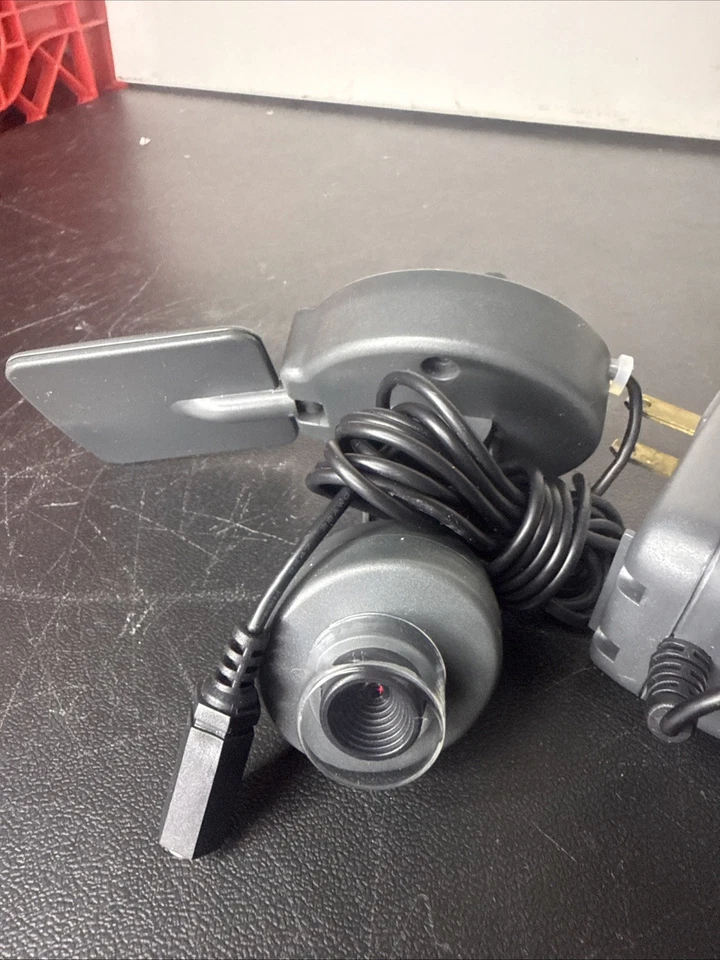 2.4GHz Wireless Color Camera XC18A w/ Antenna & Power Supply XM13A New* - Image 2 of 4