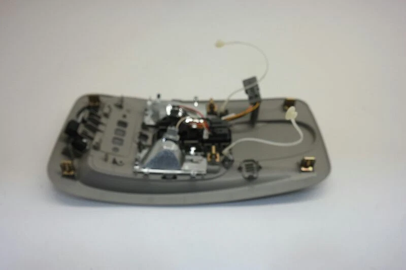 2013-2015 GMC Terrain Overhead Roof Console w/Sunroof OEM - Image 2 of 4