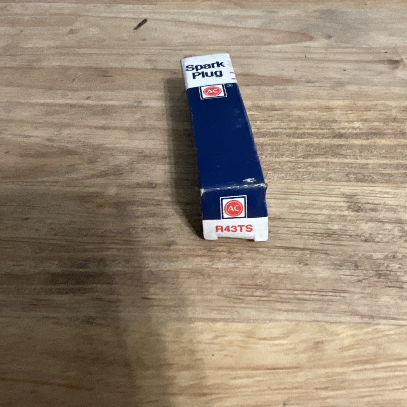 R43TS AC Delco Spark Plug NOS 5613325 New in Box US Made 1