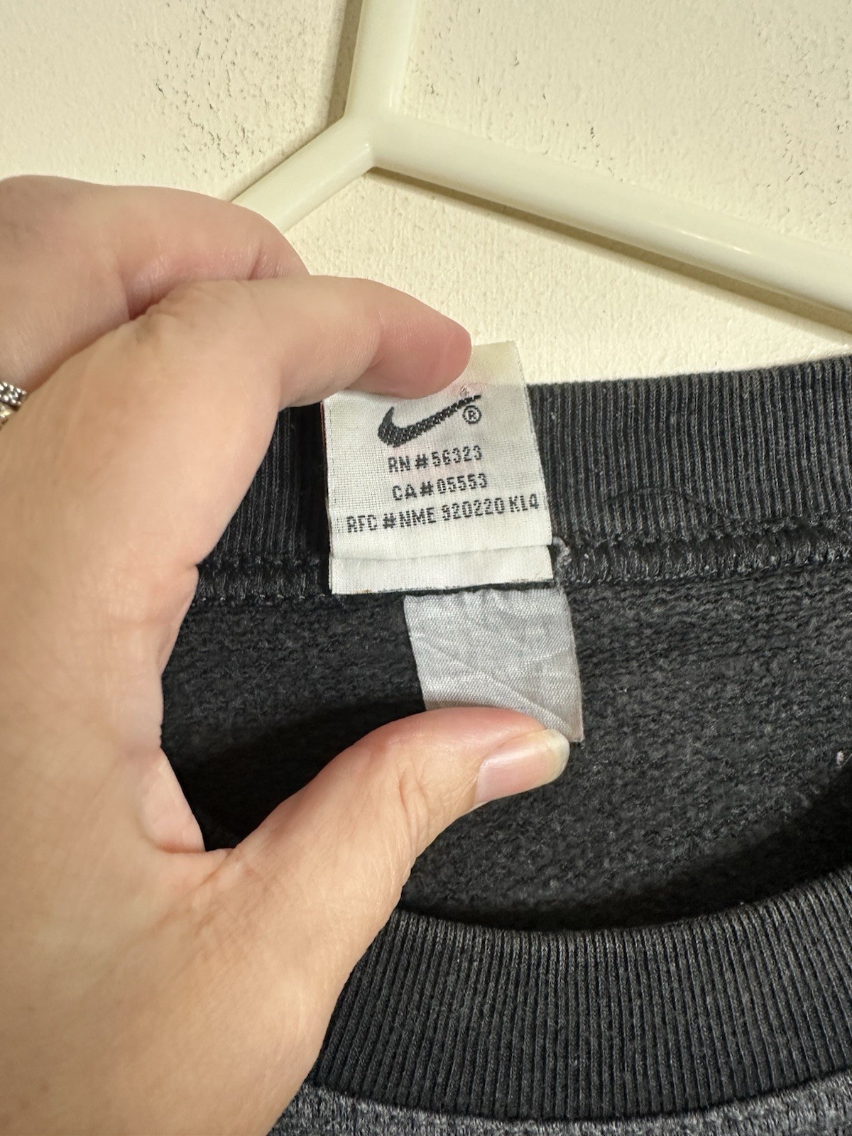 Vintage Nike Jumper Size XL Grey Embroidered Logo Sweater Sweatshirt Mens 90s image 7