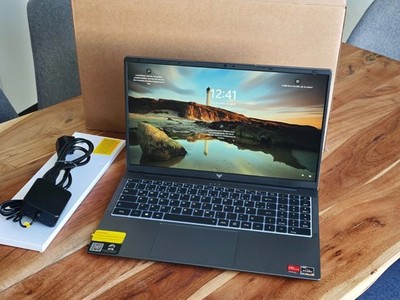 Tivique LX15 Pro Ryzen 3 4300U | 16 GB RAM | 512 GB SSD | 15,6'' IPS | Windows 11