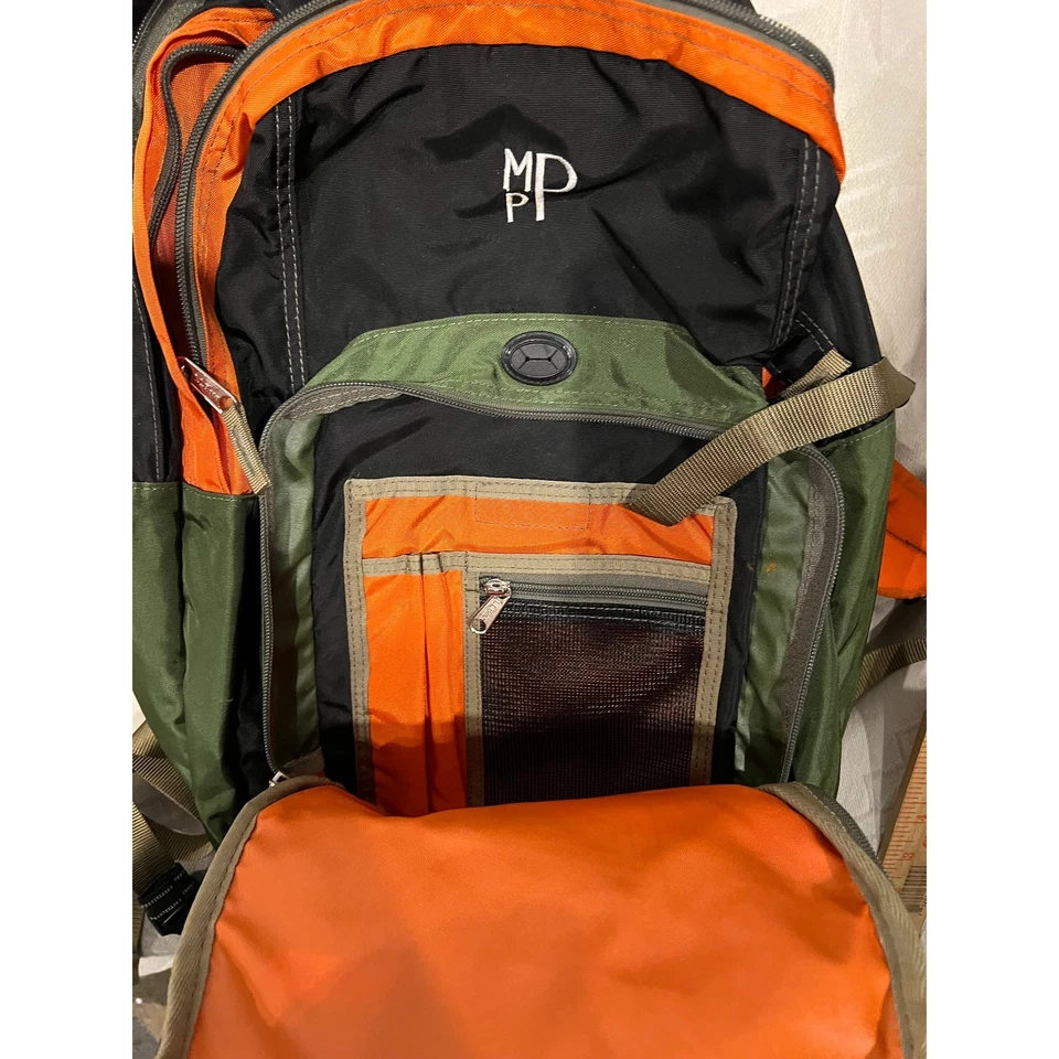 Mochila LL Bean Verde Naranja Negro 31L Foto 3 de 4