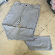 Vuori Pants Men Size 36 Gray Cascade Tech Chino Performance Stretch Slim V427