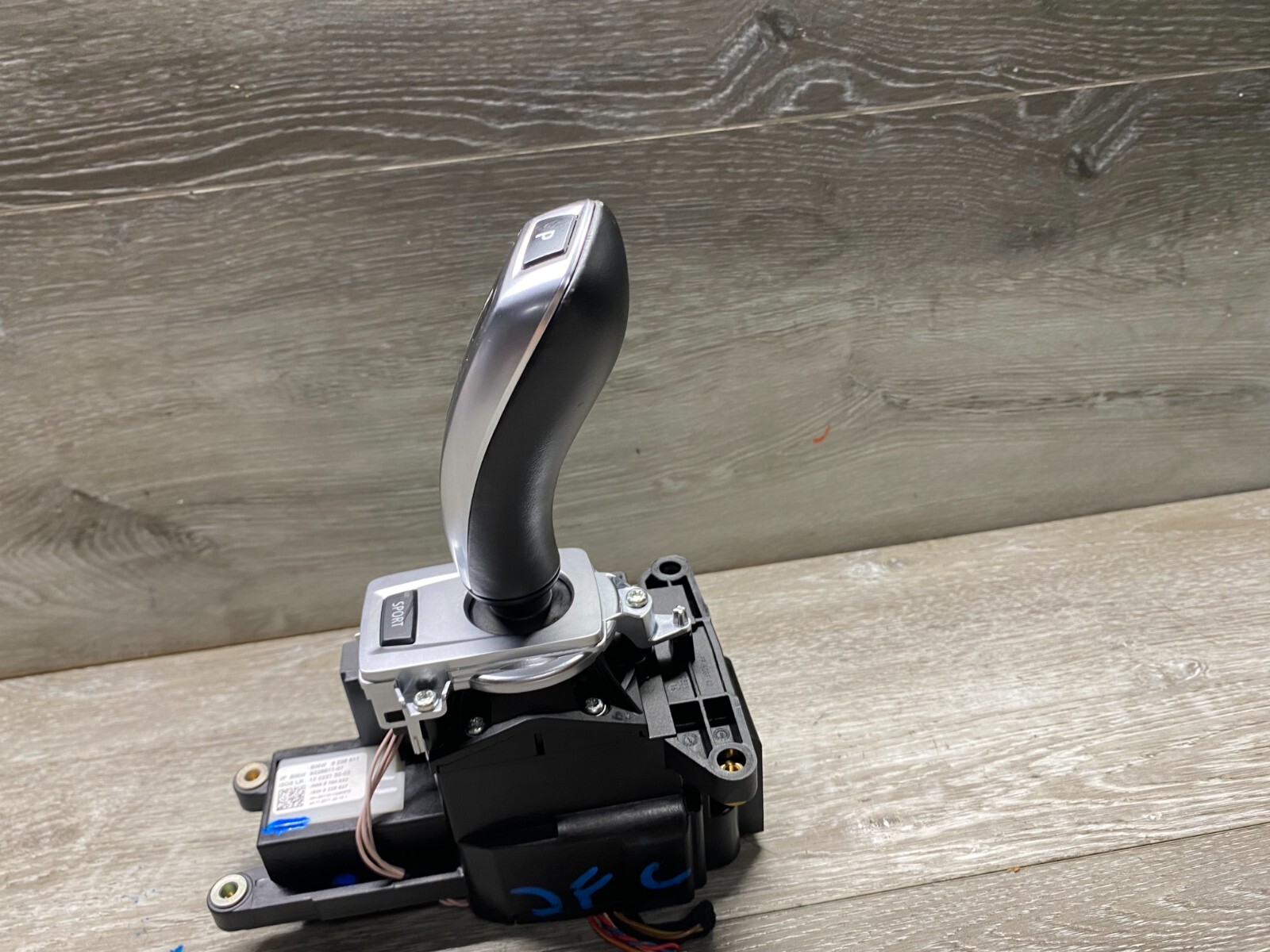 OEM BMW E70 E71 X5 X6 200713 AUTO SPORT FLOOR GEAR SHIFTER SELECTOR