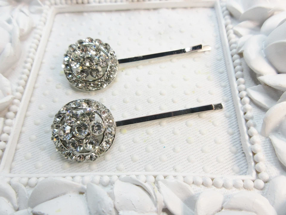 Dazzling Clear Austrian Crystal Hair Pin Clip Bobbi Pin Pair, Bridal Bobbi Pins - Image 3 of 4