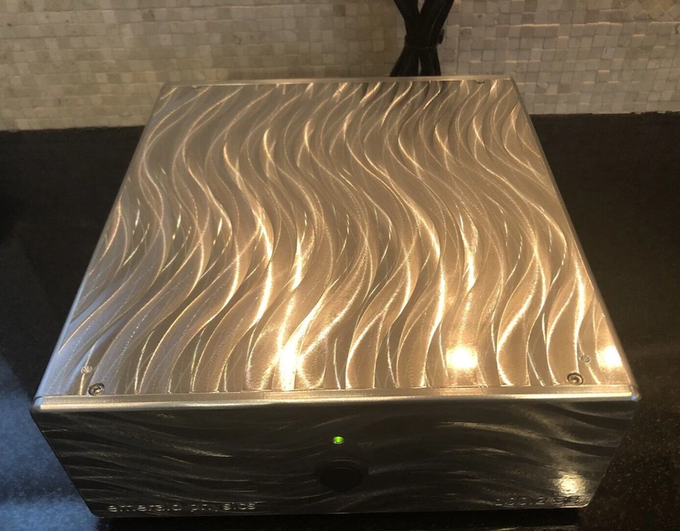 Amplificador de Potencia Emerald Physics Clase D 100.2 SE 100WPC Perfecto Estado de Funcionamiento Foto 2 de 4