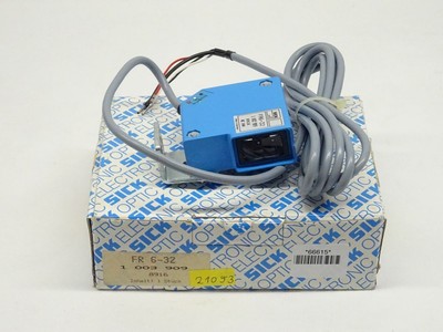 Sick FR6-32 / 1003909 retro-reflective sensor new original packaging