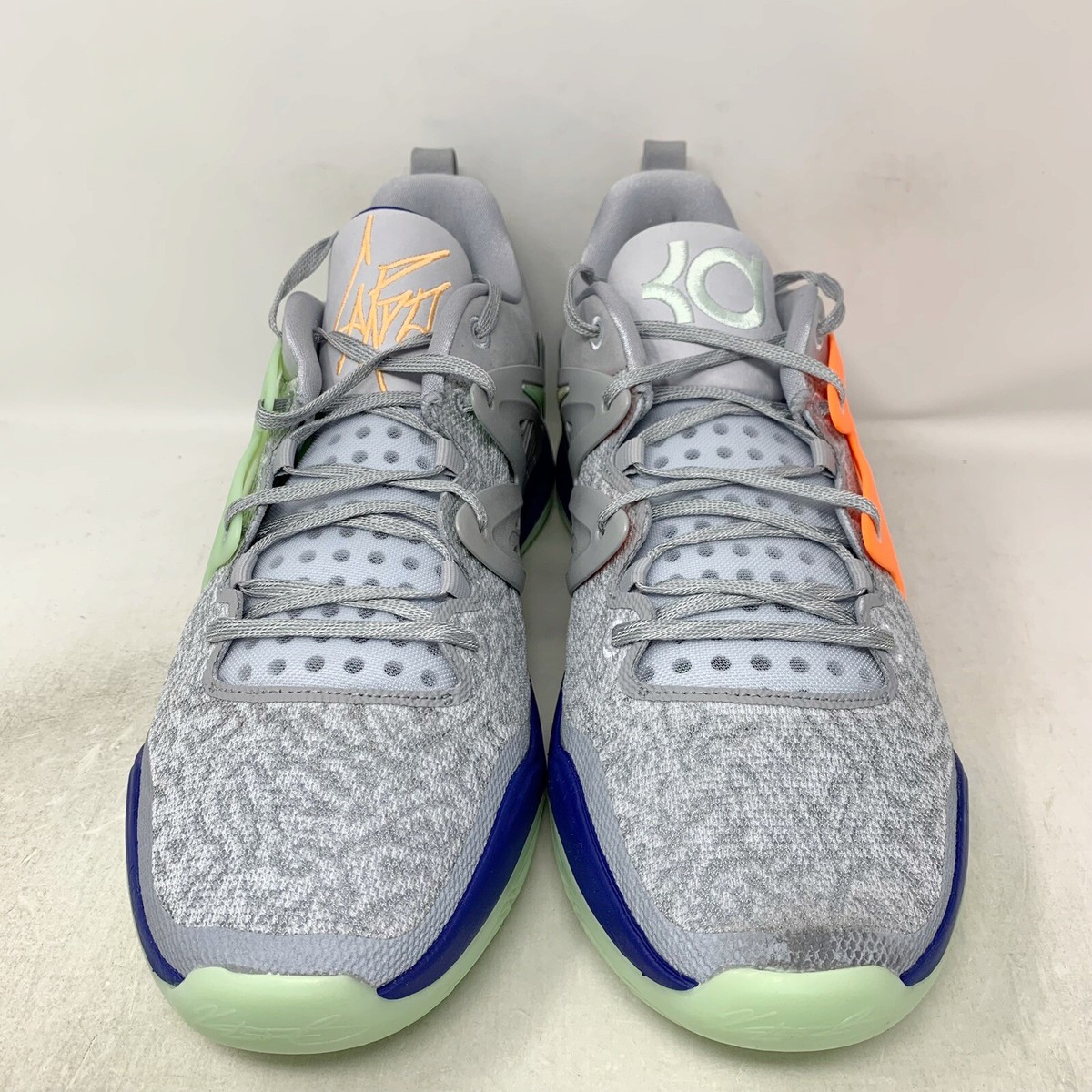 Nike KD15 '9th Wonder' Glow in Dark Gray Sneaker, Size 13 BNIB