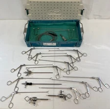 21 Piece Karl Storz Adolescent Pediatric Laparoscopy Instrument Set w/ ASP Case