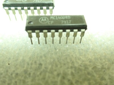 MC14028BCP