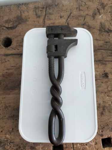 Alter Schraubenschlüssel Drehgriff, ich lade Sie ein, meinen Shop zu besuchen 😉 - Bild 1 von 4