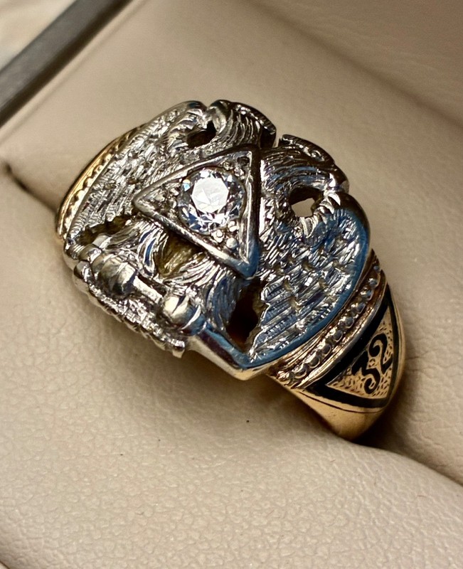 Gold Masonic Ring Vintage Two Tone 14k Gold Diamond 32nd degree  Size 11