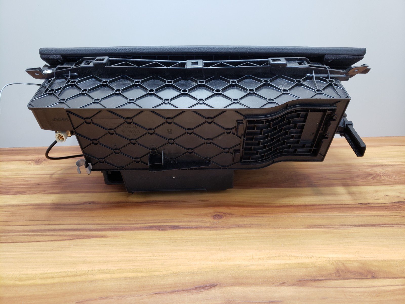 Rolls-Royce Ghost 2010-2014 Glove box Black