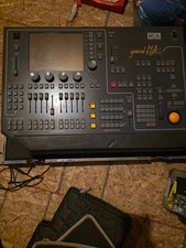 GrandMA Lite - Lighting Console - DMX Board - Lighting Board