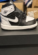 Jordan 1 High OG Black White TD 3c