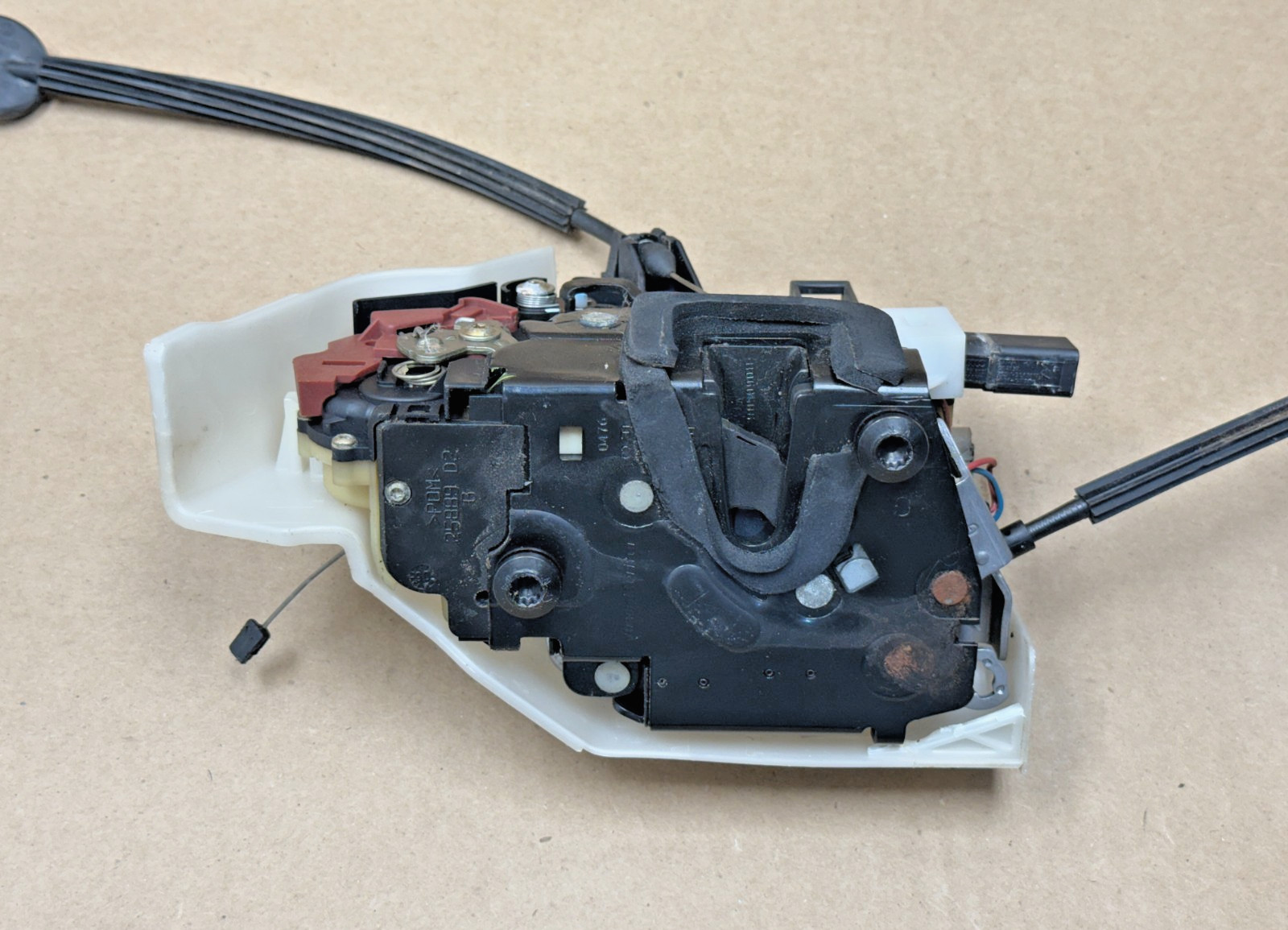 06-12 Bentley Continental Flying Spur Rear Left Door Lock Latch Actuator PO43