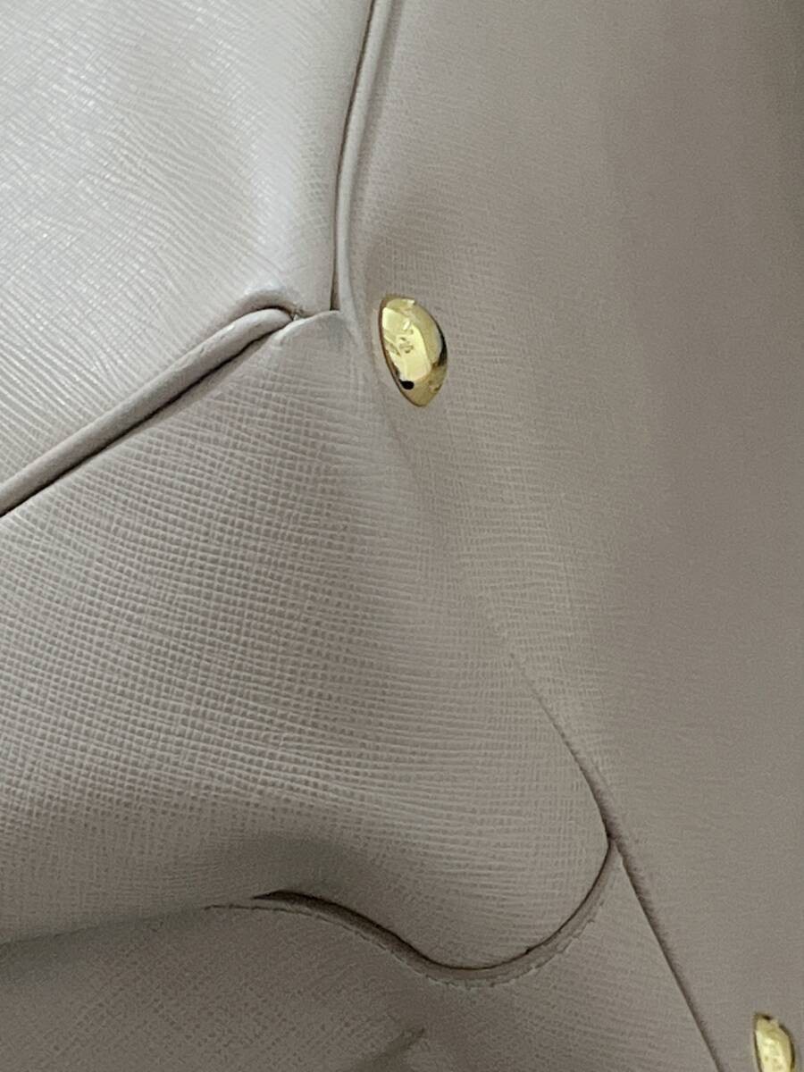 PRADA Galleria triangular logo hardware Saffiano … - image 4