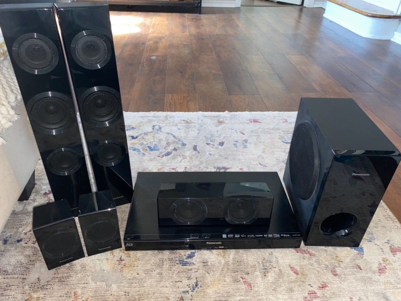 Panasonic Home Theater Speakers, Blue Ray DVD player and USB hookup for