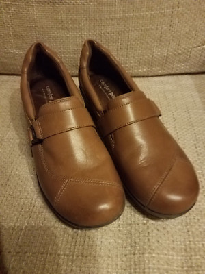 LEATHER LOAFER SHOES WOMENS COMFORT PLUS by PREDICTIONS SIZE 8 US