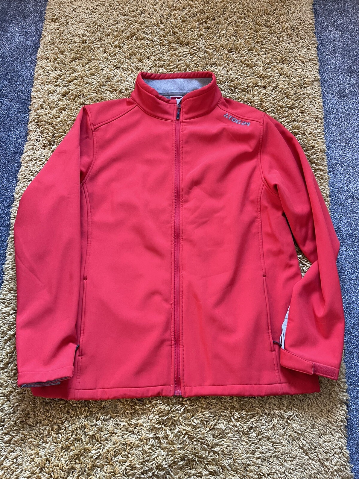 NWOT Mens TOG24 Jacket, Size XL, Red, Microfibre, Waterproof, Insulated, (G27)