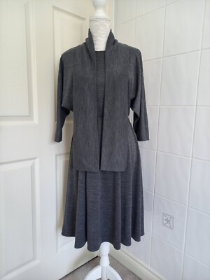 Ladies Max&Co Grey Batwing Dress with Scarf Size 10 (label removed)