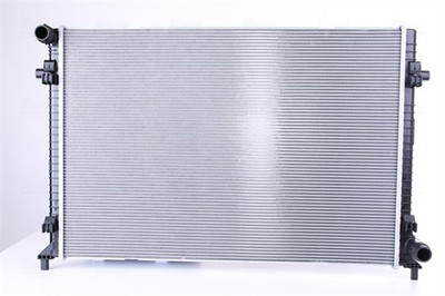 Nissens 66746 Radiatore per Raffreddamento del Motore