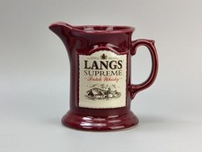 Burgunder Whisky Wasserkrug Langs Supreme Scotch Whisky Schloss Keramik