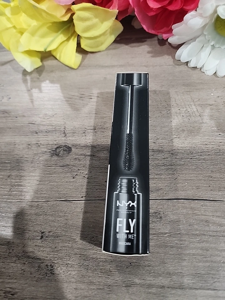Máscara de pestañas NYX Fly with Me de larga duración ~ FWM01 JET BLACK nueva en caja sellada. Foto 2 de 4