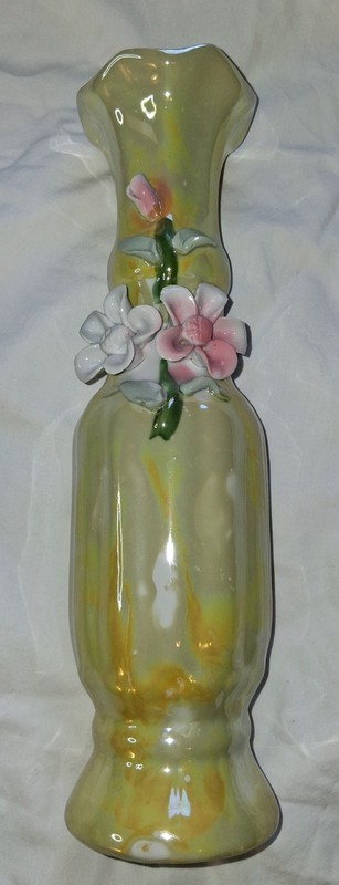 vintage 12" iridescent green/yellow ceramic vase w/raised pink & white flowers
