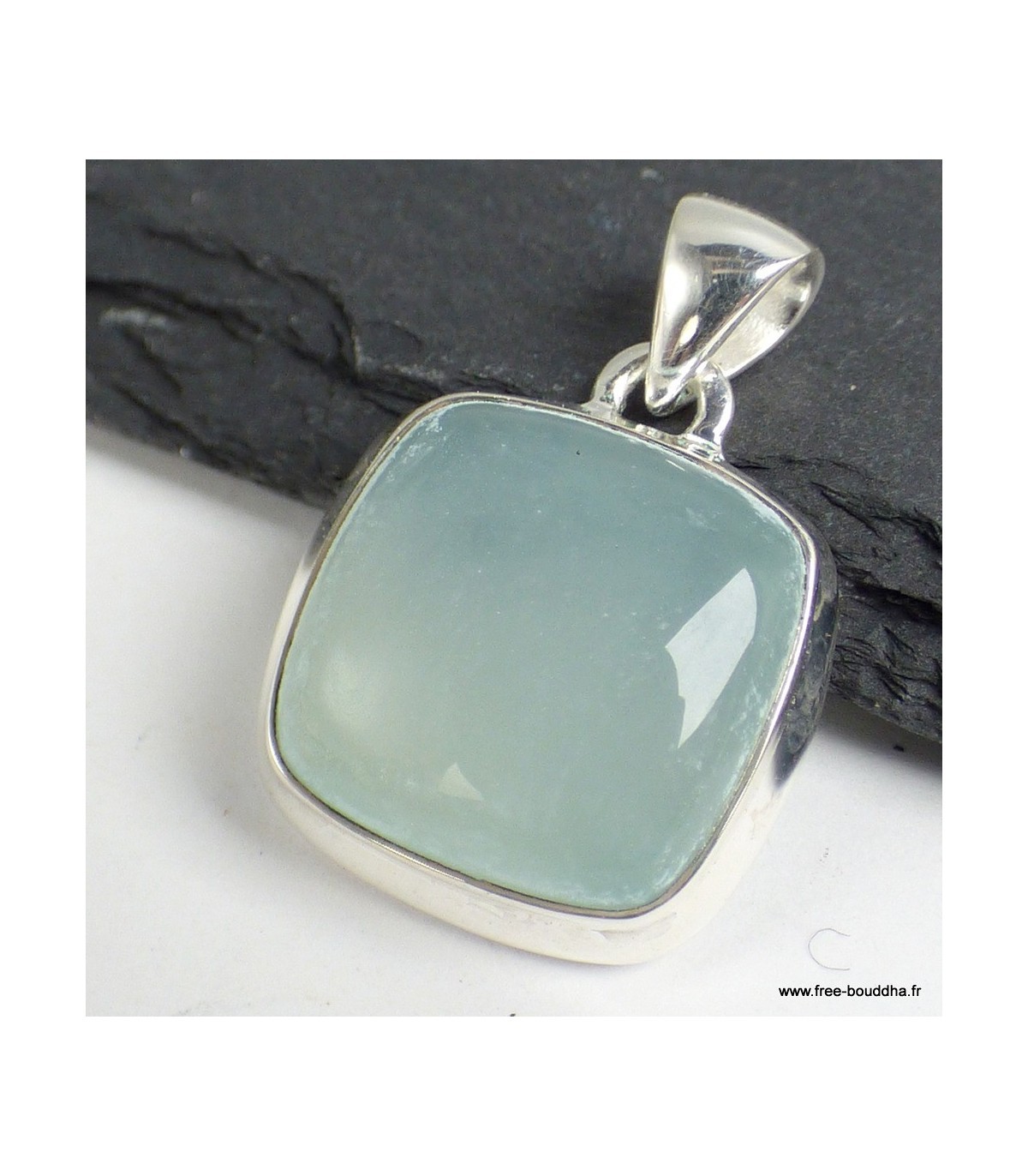 Pendentif Calcédoine d'eau carrée AW74.3 en argent avec véritable pierre fine bleue