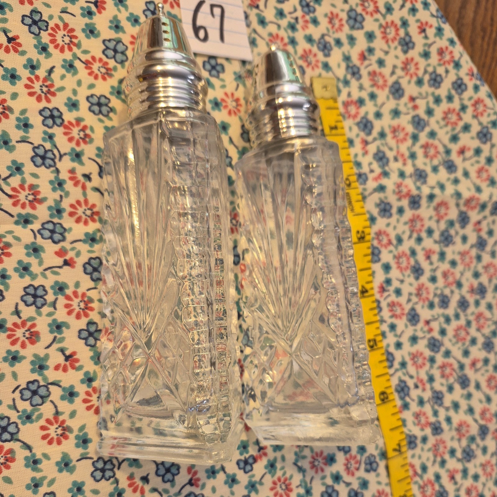 Unbranded~Vintage Cut Glass Salt & Pepper Shakers