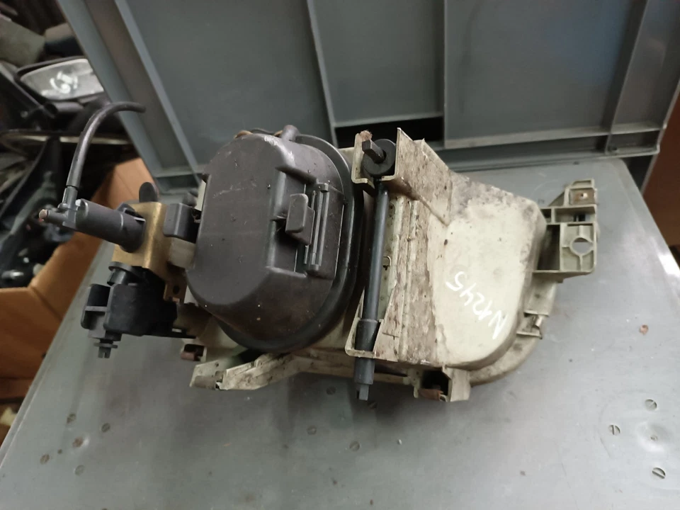 Original Renault Clio I Typ 57 Frontscheinwerfer Scheinwerfer rechts - Bild 3 von 4