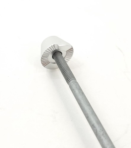 Hexlox Anti Theft Mountain Bike Wheel Skewer, Rear, Silver, 135mm - Picture 6 of 12