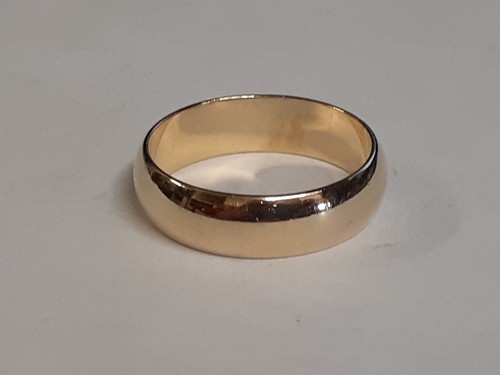 (RI4) 14k Yellow Gold Men's Wedding Band (5.9 Grams) Size 10 (6 MM) - Picture 4 of 6
