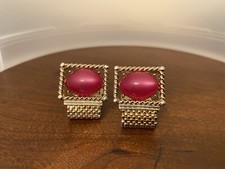 Swank Vintage Gold Tone Red Cabochon Mesh Wrap Cuff links