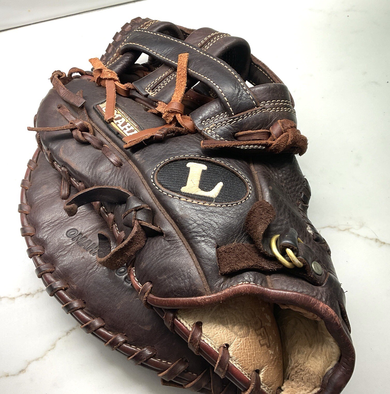 Louisville Slugger TPX Omaha First Baseman Mitt Left Handed Thrower
