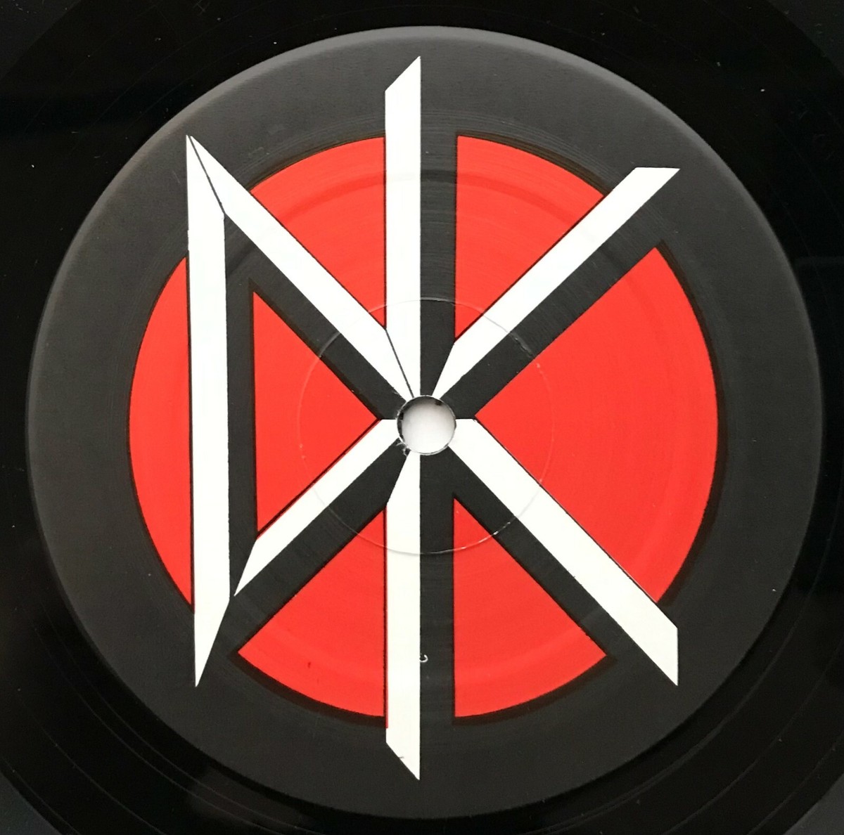 DEAD KENNEDYS 
