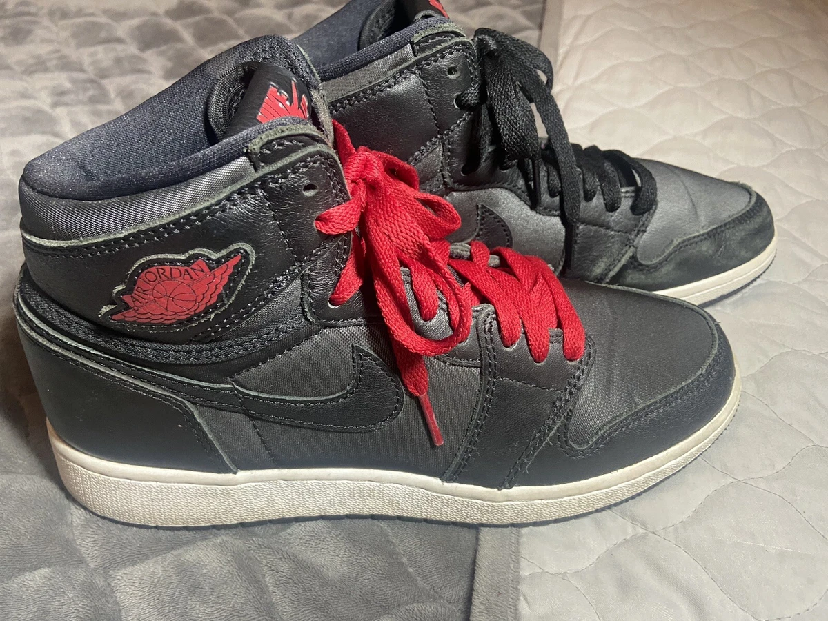 Nike Air Jordan 1 Retro OG High Satin Red Gym Y6 Men’s 6