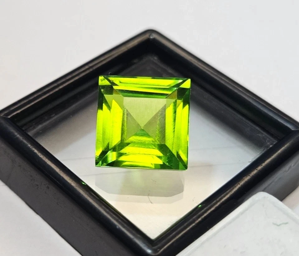 VVS Green Peridot Princess Cut 12-13 Ct EGL Certified Loose Gemstone Ring Making - Image 3 of 4
