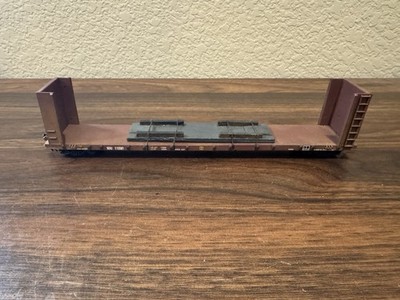 HO Scale Southern 60  Bulkhead Flat Car w/Metal Plate Load, Metal Wheels & KDs