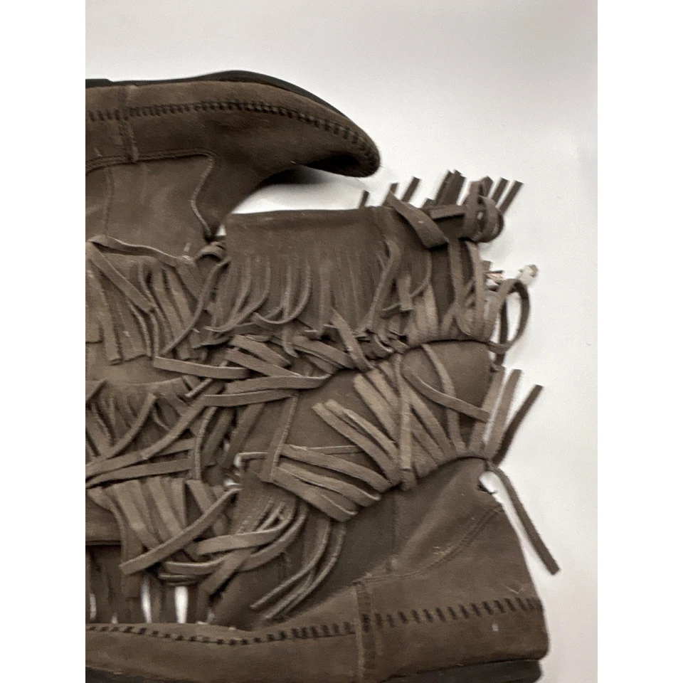 Minnetonka Brown Suede Fringe Moc Boots Ankle Booties Women's Size 9 - Image 3 of 4